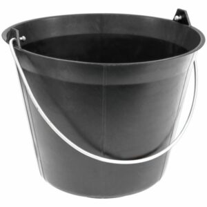 SEAU PLASTIQUE NOIR 11 LITRES POIGNEE Ansee 53mm